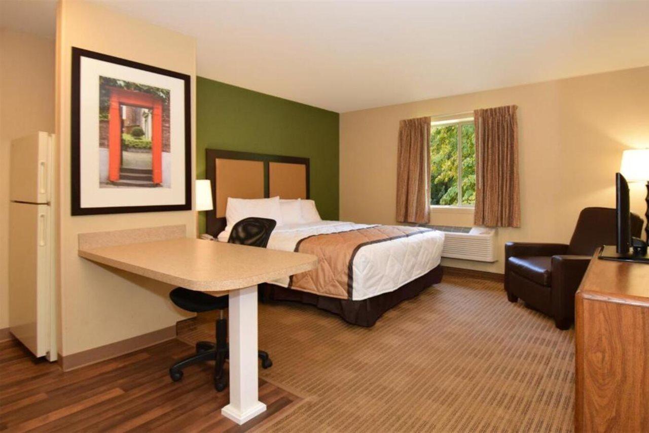 Extended Stay America Select Suites - Raleigh - Rtp - 4610 Miami Blvd Durham Dış mekan fotoğraf
