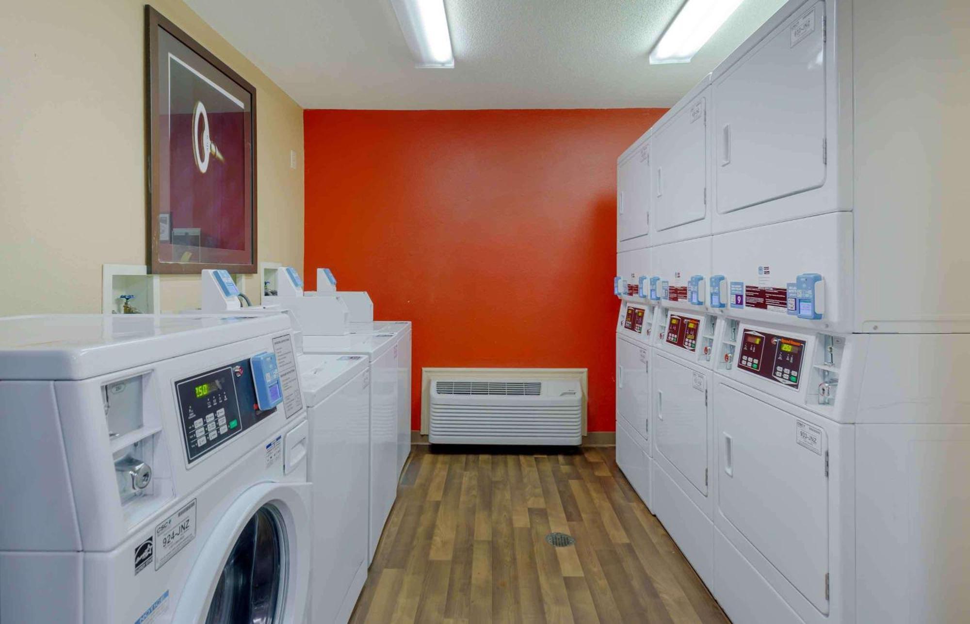 Extended Stay America Select Suites - Raleigh - Rtp - 4610 Miami Blvd Durham Dış mekan fotoğraf