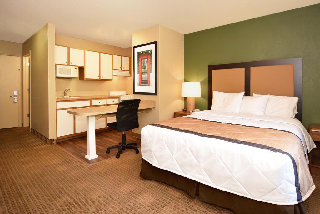 Extended Stay America Select Suites - Raleigh - Rtp - 4610 Miami Blvd Durham Dış mekan fotoğraf