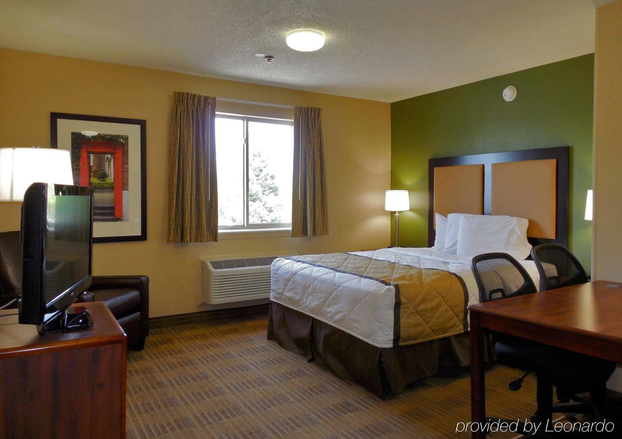 Extended Stay America Select Suites - Raleigh - Rtp - 4610 Miami Blvd Durham Dış mekan fotoğraf